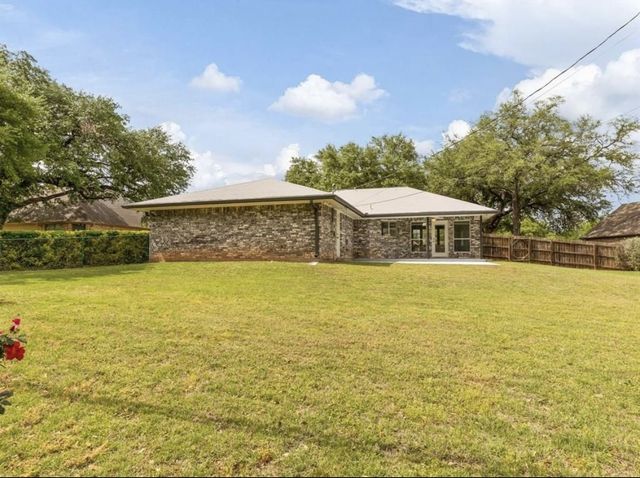 5313 Mission Circle, De Cordova, TX 76049