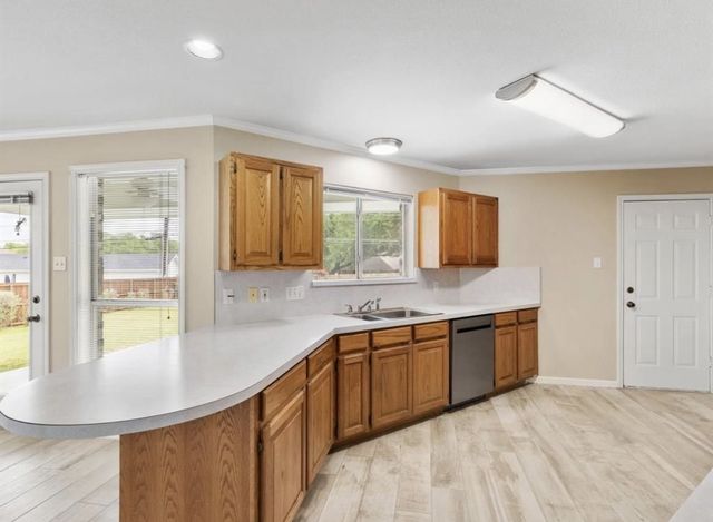 5313 Mission Circle, De Cordova, TX 76049