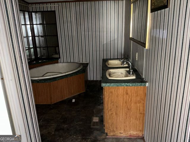 1101 Sunshine Road, Toccoa, GA 30577