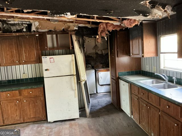 1101 Sunshine Road, Toccoa, GA 30577