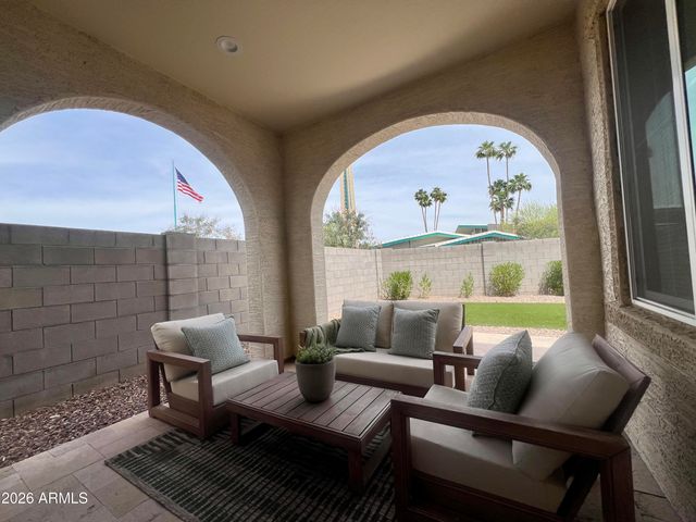 6529 N 15TH Drive, Phoenix, AZ 85015