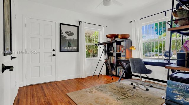 4401 SW 16th St, Miami, FL 33134