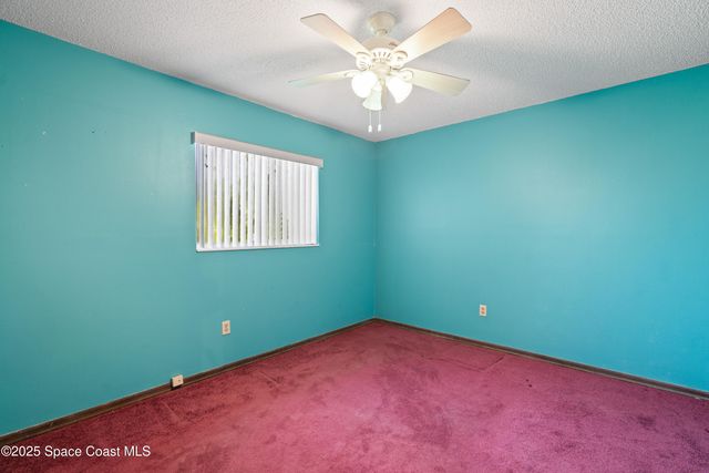 533 Castana Avenue SE, Palm Bay, FL 32909