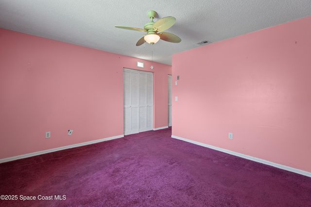 533 Castana Avenue SE, Palm Bay, FL 32909