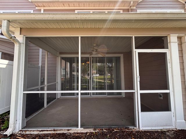 11292 CAMPFIELD Circle, Jacksonville, FL 32256