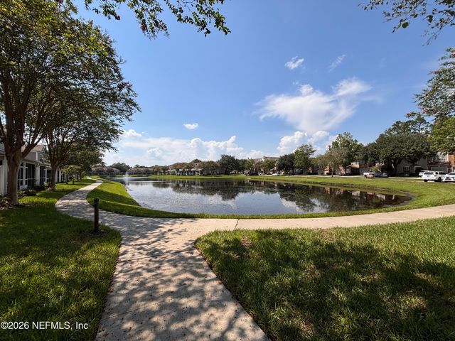 11292 CAMPFIELD Circle, Jacksonville, FL 32256