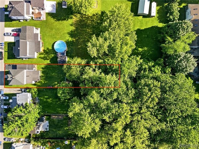 2725 Caledonia Street, Newfane, NY 14108