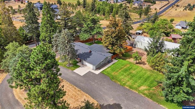 2239 Steiwer Rd, Jefferson, OR 97352