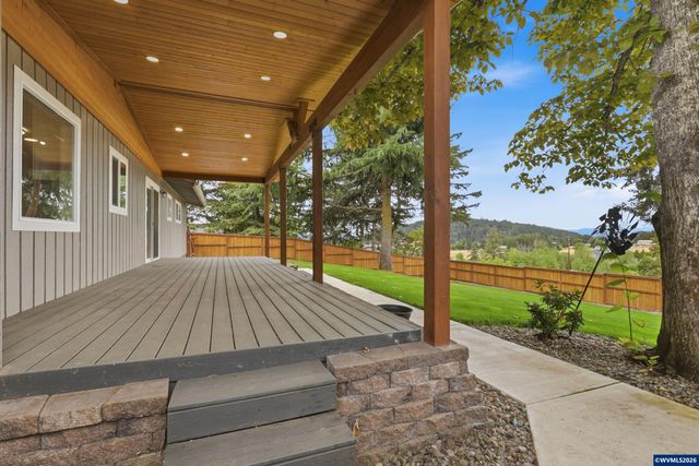 2239 Steiwer Rd, Jefferson, OR 97352