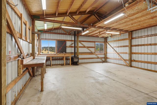 2239 Steiwer Rd, Jefferson, OR 97352