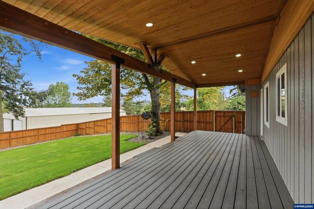 2239 Steiwer Rd, Jefferson, OR 97352