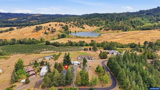 2239 Steiwer Rd, Jefferson, OR 97352