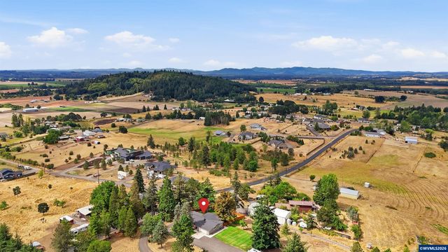 2239 Steiwer Rd, Jefferson, OR 97352