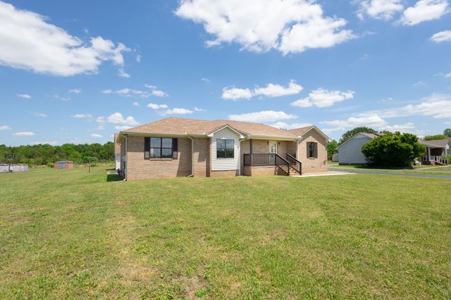 2932 Midland Rd, Shelbyville, TN 37160