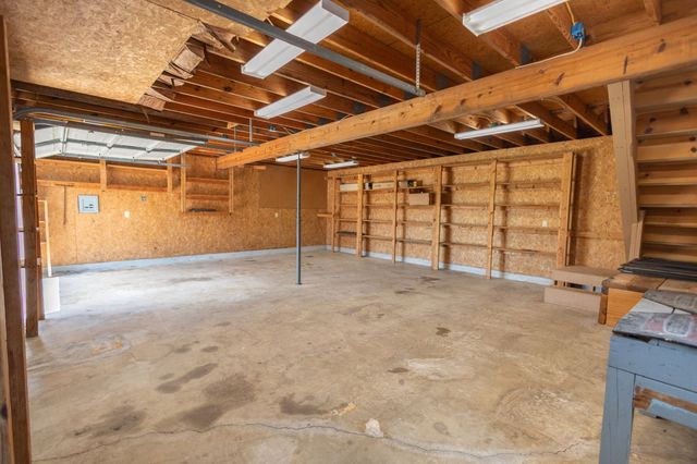 2932 Midland Rd, Shelbyville, TN 37160