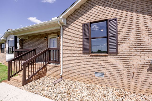 2932 Midland Rd, Shelbyville, TN 37160