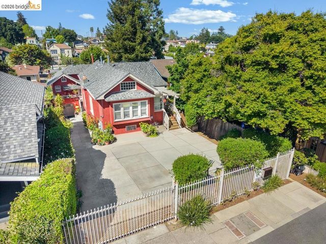 1251 Macarthur Blvd, Oakland, CA 94610