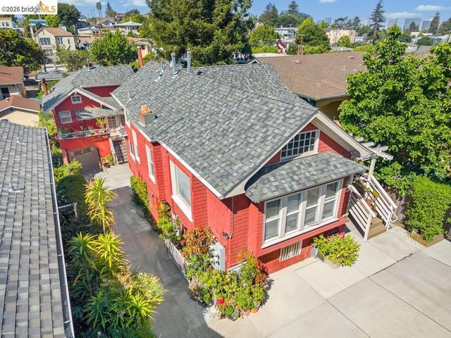 1251 Macarthur Blvd, Oakland, CA 94610