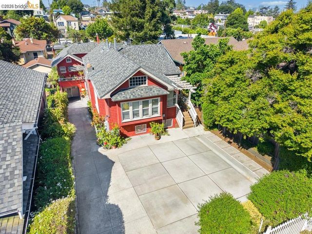 1251 Macarthur Blvd, Oakland, CA 94610