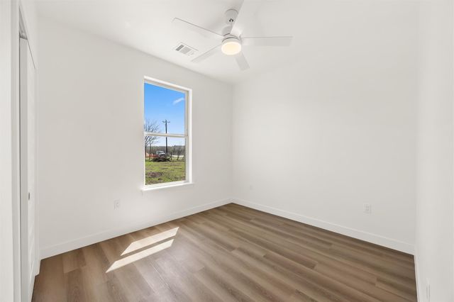 260 Amaranta LN, Dale, TX 78616