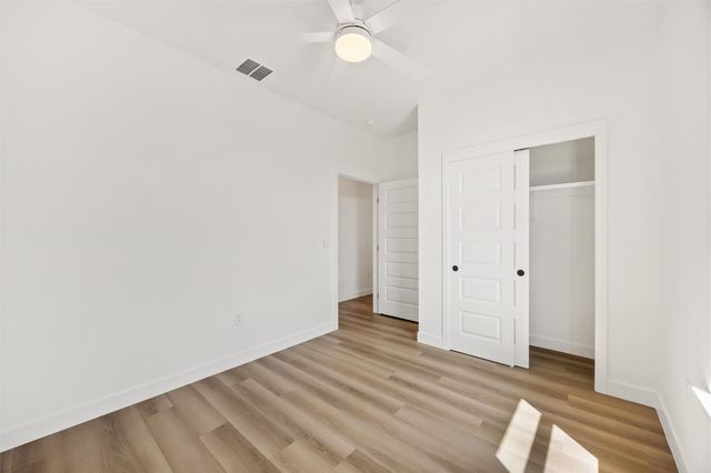 260 Amaranta LN, Dale, TX 78616