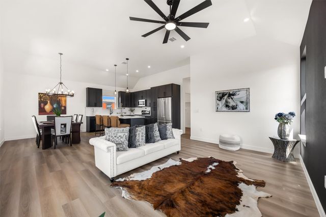 260 Amaranta LN, Dale, TX 78616