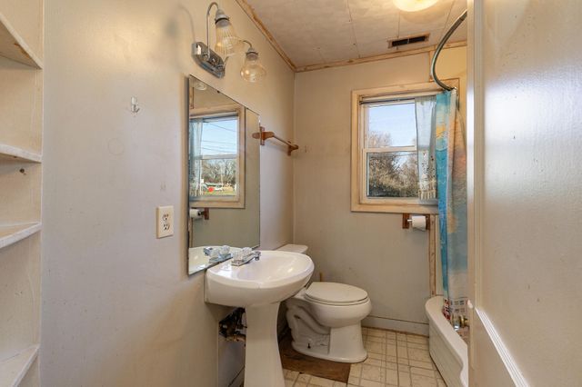 1526 W Dale Street, Springfield, MO 65803