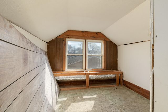 1526 W Dale Street, Springfield, MO 65803