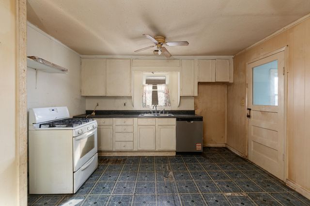 1526 W Dale Street, Springfield, MO 65803