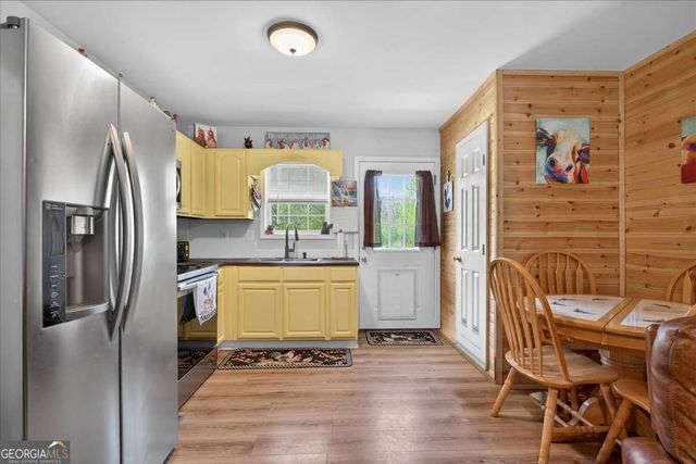 5026 Highway 136 W, Talking Rock, GA 30175