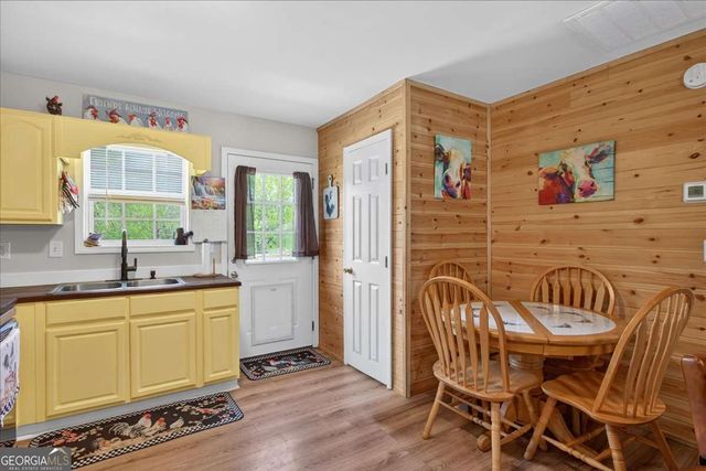 5026 Highway 136 W, Talking Rock, GA 30175