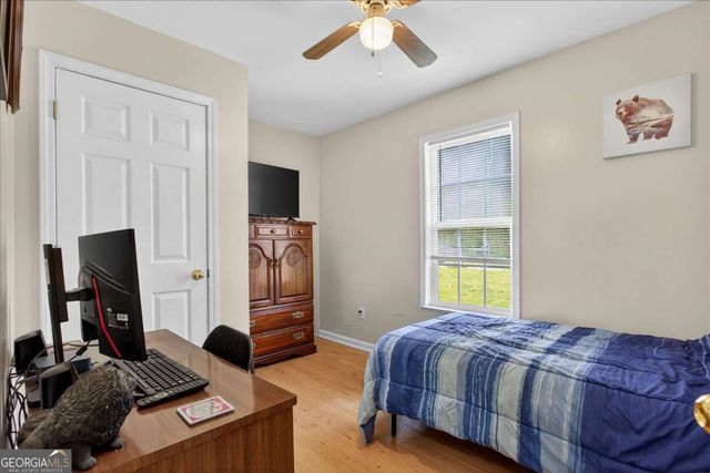 5026 Highway 136 W, Talking Rock, GA 30175