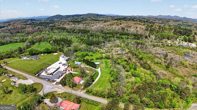 5026 Highway 136 W, Talking Rock, GA 30175