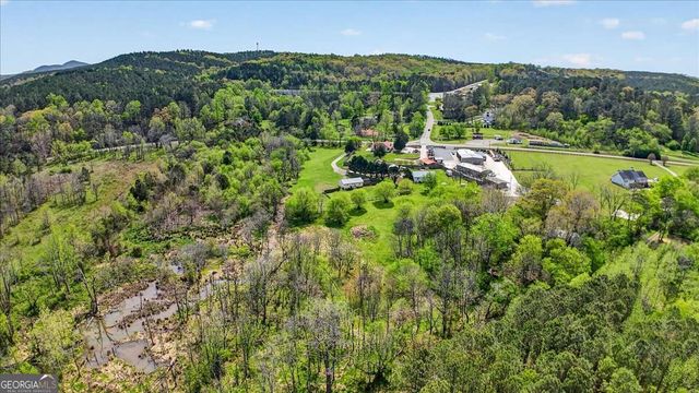 5026 Highway 136 W, Talking Rock, GA 30175