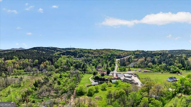 5026 Highway 136 W, Talking Rock, GA 30175
