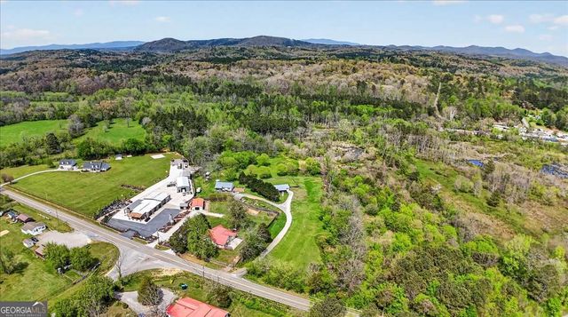 5026 Highway 136 W, Talking Rock, GA 30175