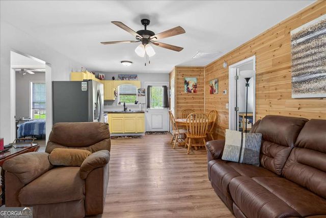 5026 Highway 136 W, Talking Rock, GA 30175