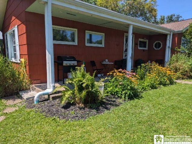 1669 Groveland Avenue, Porter, NY 14174