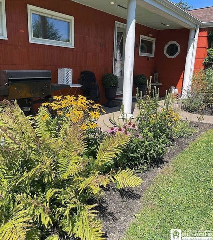 1669 Groveland Avenue, Porter, NY 14174