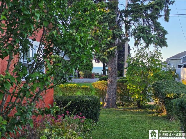 1669 Groveland Avenue, Porter, NY 14174