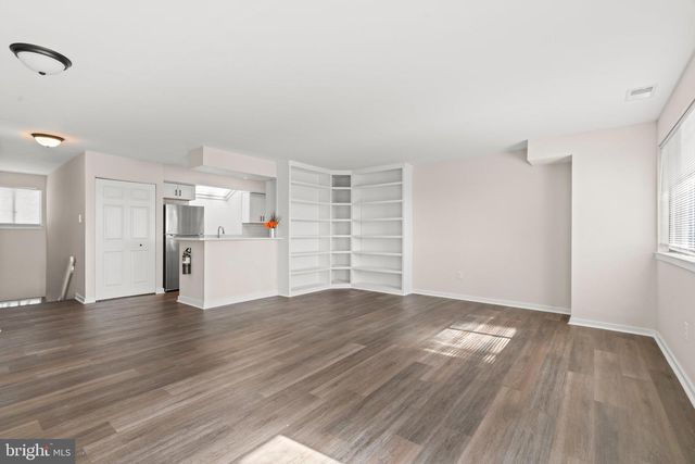 1210 THACKERY CT, Sicklerville, NJ 08081