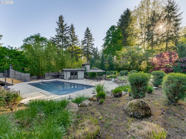 2823 GLEN HAVEN Rd, Lake Oswego, OR 97034