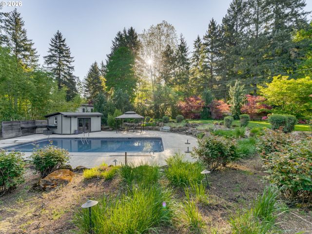 2823 GLEN HAVEN Rd, Lake Oswego, OR 97034