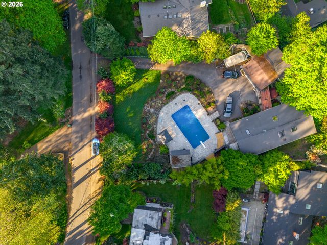 2823 GLEN HAVEN Rd, Lake Oswego, OR 97034