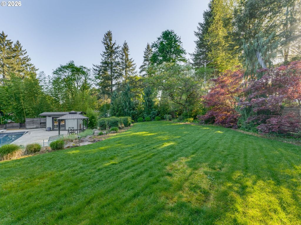 2823 GLEN HAVEN Rd, Lake Oswego, OR 97034