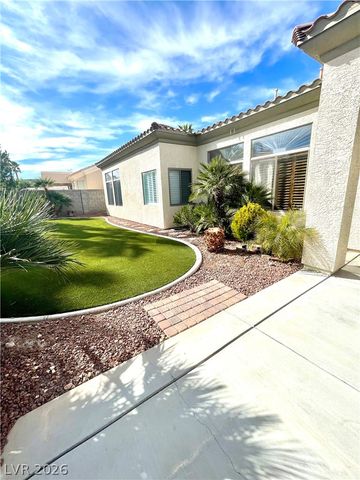 385 Apple River Court, Las Vegas, NV 89148