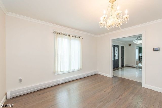 3 S Hampton Dr, Fairfield Twp., NJ 07004