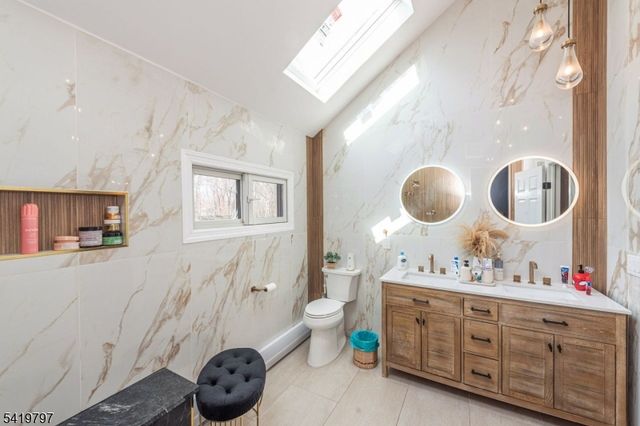 3 S Hampton Dr, Fairfield Twp., NJ 07004