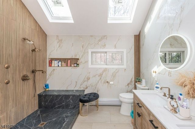 3 S Hampton Dr, Fairfield Twp., NJ 07004