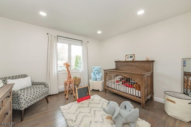 3 S Hampton Dr, Fairfield Twp., NJ 07004